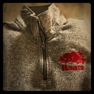 Roots cabin collection sweatshirt